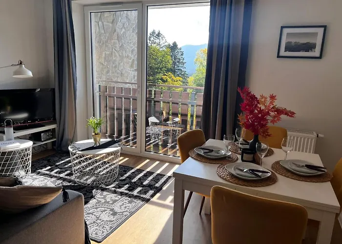 Invest Perla D6 斯克拉斯卡波伦巴