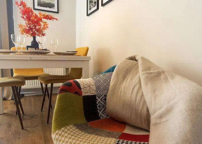 Invest Perla D6 * 斯克拉斯卡波伦巴